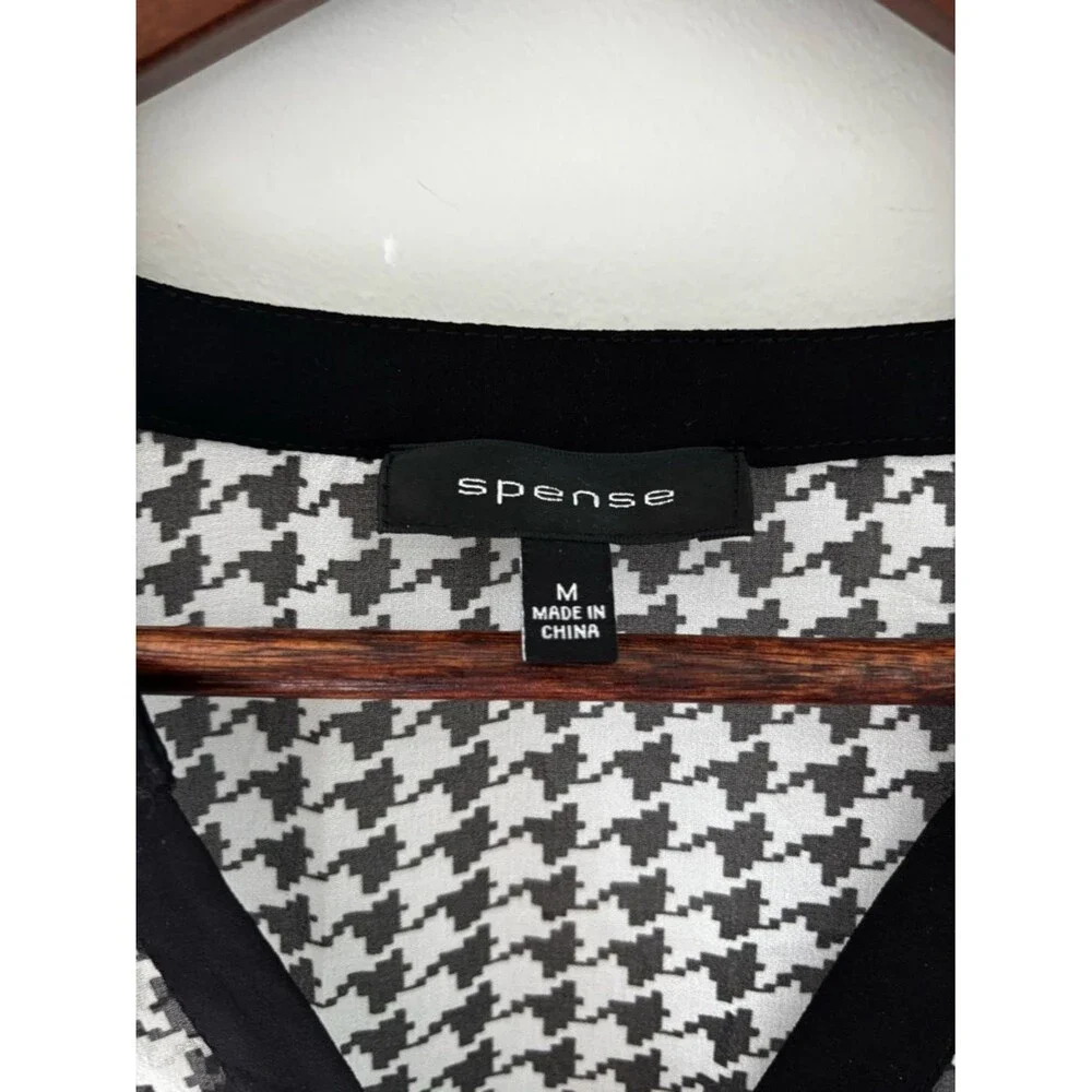 Classic Chic Houndstooth Blouse Black White Button Front Top